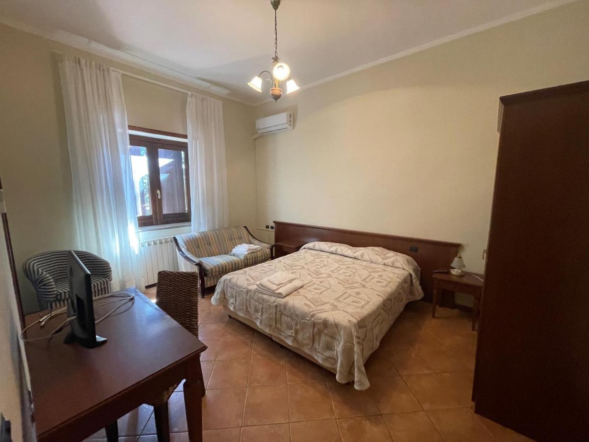Agriturismo Al Gallo Verde Altavilla Silentina Dış mekan fotoğraf